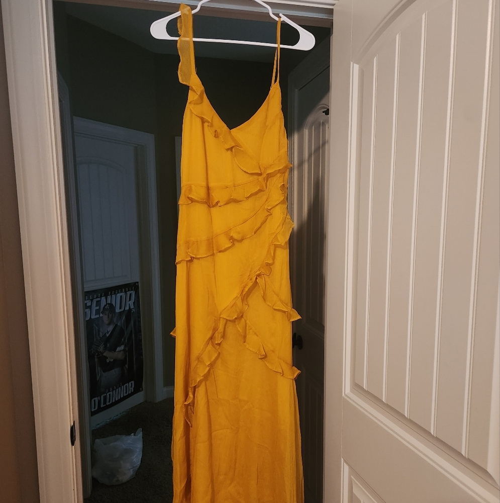 VICI Elegant Mustard Yellow Ruffle Dress